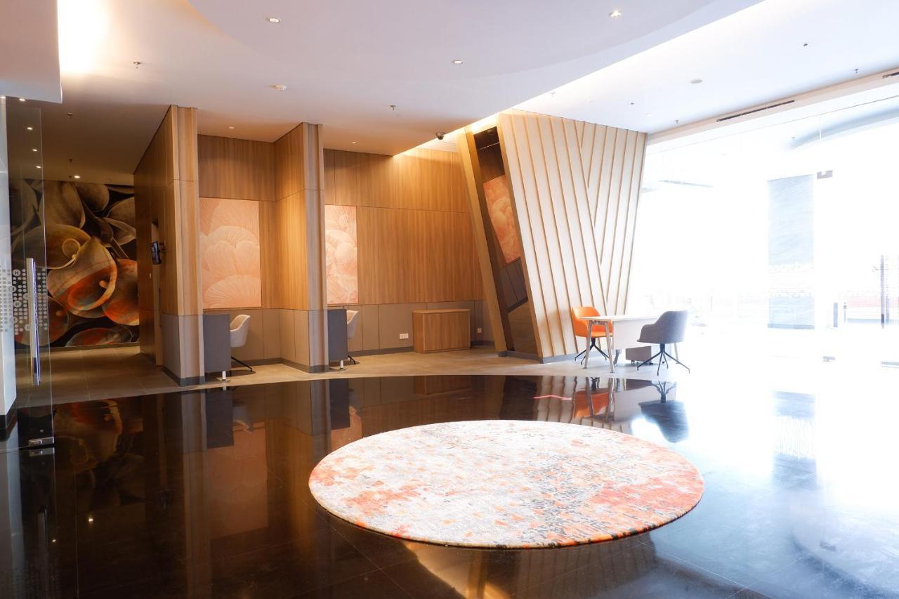 Harris Hotel And Conventions Kelapa Gading Джакарта Экстерьер фото