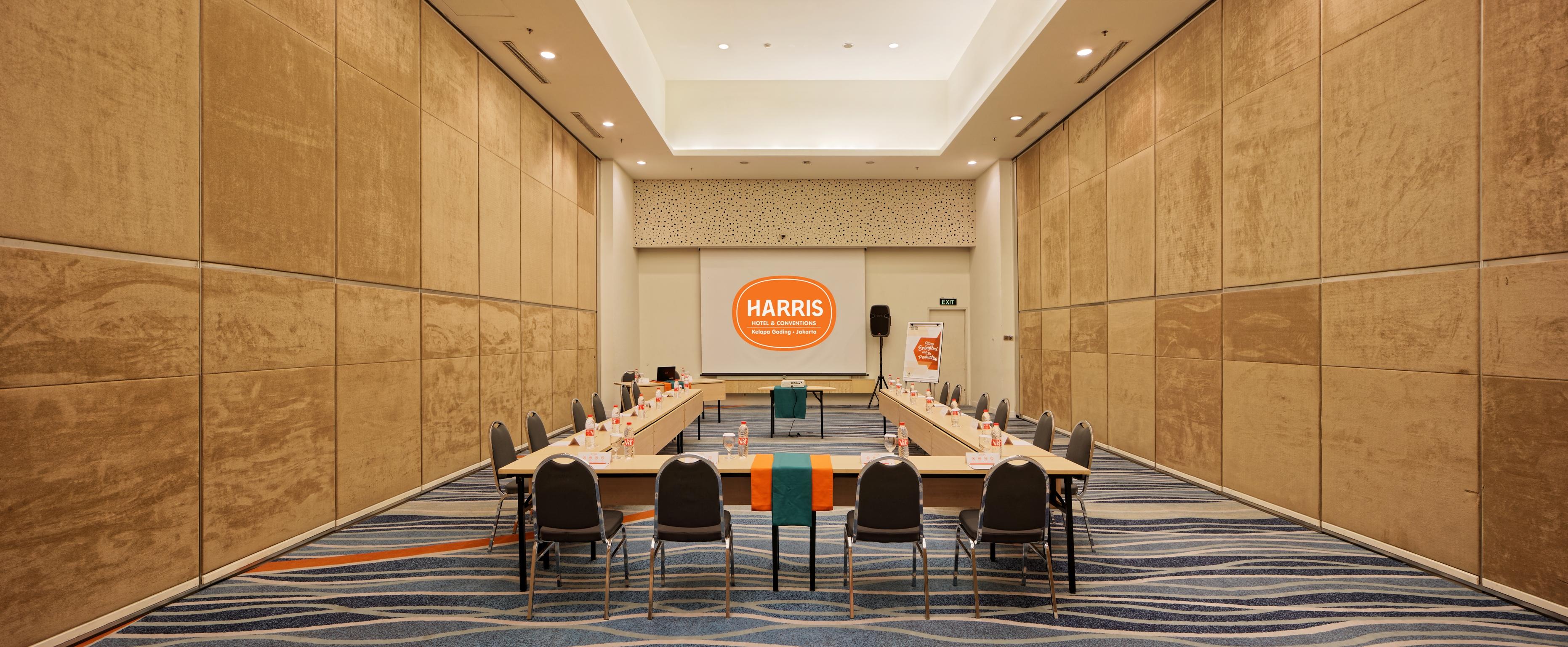 Harris Hotel And Conventions Kelapa Gading Джакарта Экстерьер фото