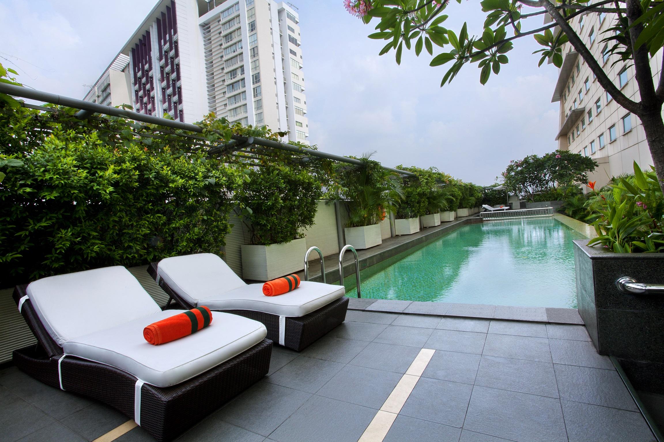 Harris Hotel And Conventions Kelapa Gading Джакарта Экстерьер фото