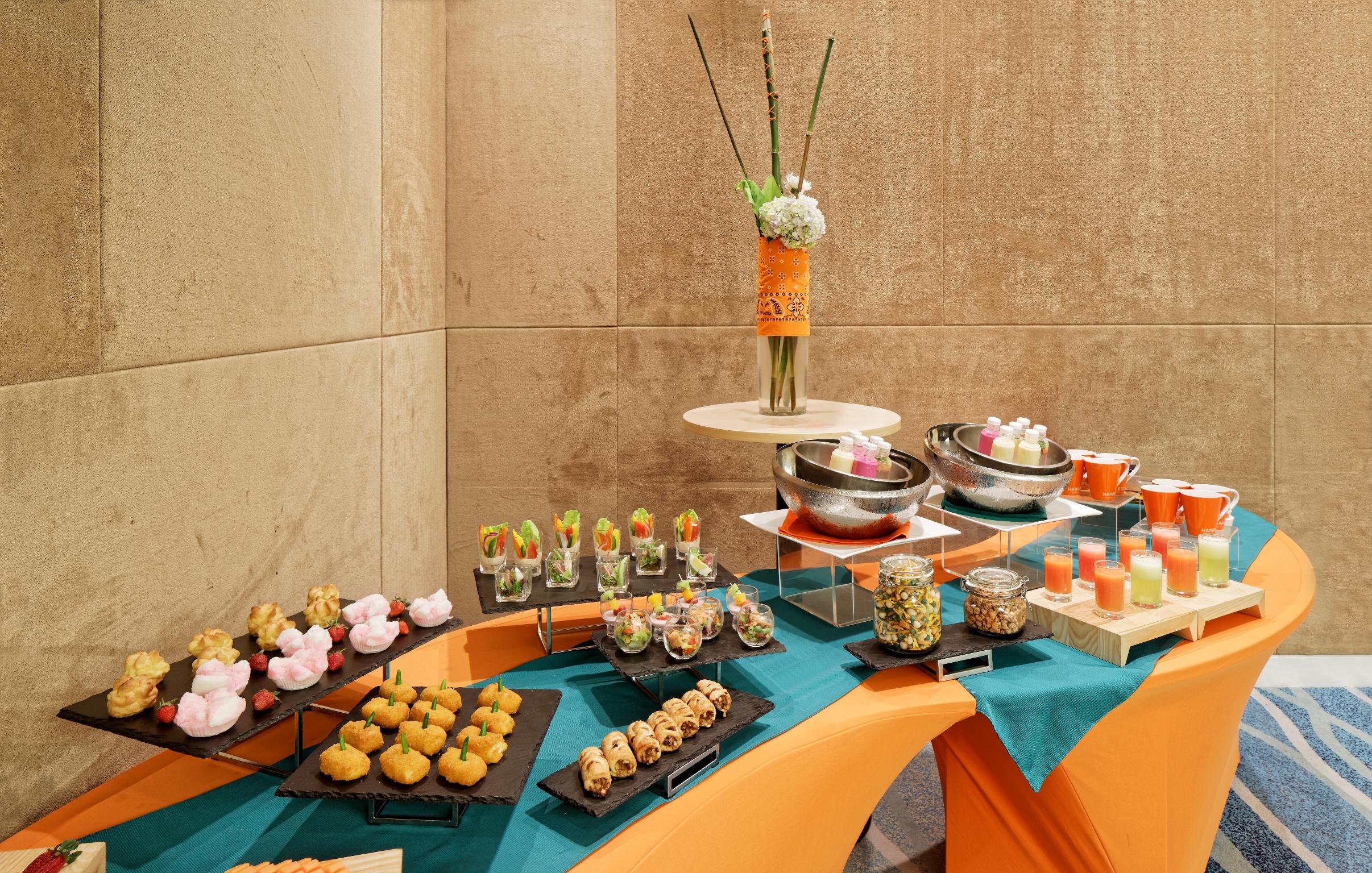 Harris Hotel And Conventions Kelapa Gading Джакарта Экстерьер фото