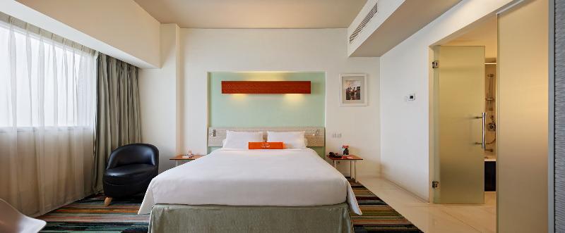 Harris Hotel And Conventions Kelapa Gading Джакарта Экстерьер фото